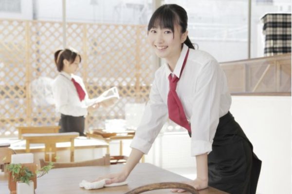 Hotel Training Waiter